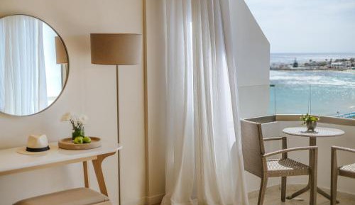 Double or Twin Room with Side Sea View