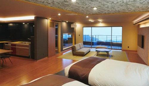 Family Suite with Balcony
