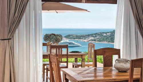 Three-Bedroom Vacation Home 