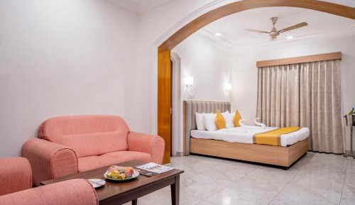 Deluxe Room with Balcony & Garden View