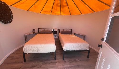 Double or Twin Room with Shared Bathroom