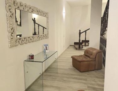 Studio with Spa Bath