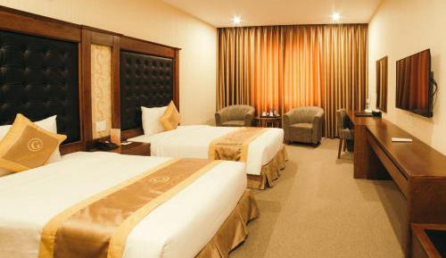 Twin Room with Private Bathroom