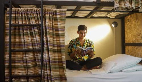 Single Bed in Mixed Dormitory Room