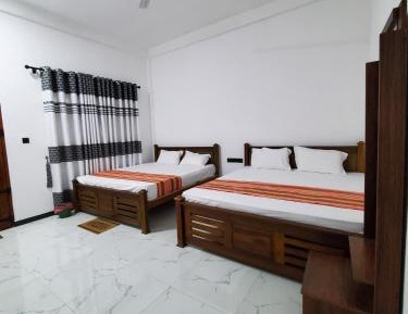Deluxe Double or Twin Room with Garden View