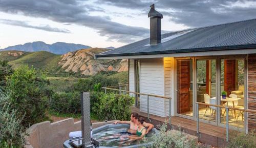 Luxury Cabin with Hot Tub