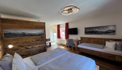 Triple Room with Balcony