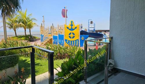 One-Bedroom Apartment with Sea View and Balcony