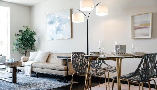 One-Bedroom Deluxe Apartment