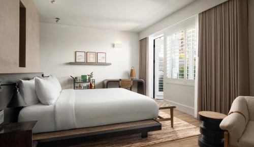 King Room with Patio and Garden View