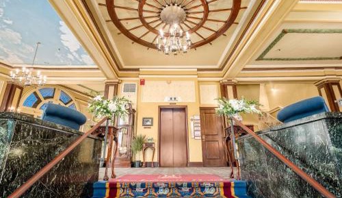 Queen Room with River View