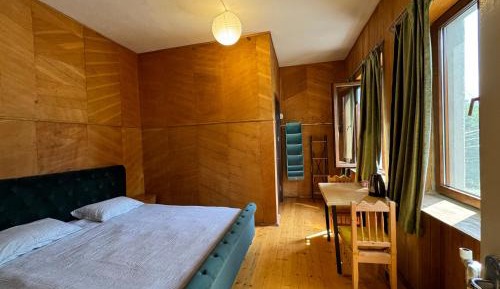 Twin Room with Private Bathroom