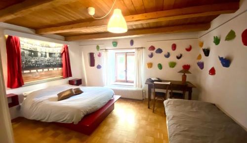 Triple Room with Private Bathroom