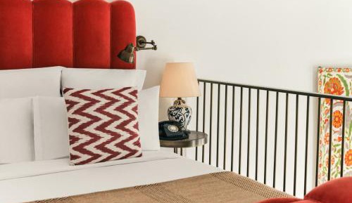 Small Mezzanine Duplex