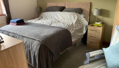 Deluxe Double Room with Shower