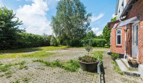 Four-Bedroom Holiday Home