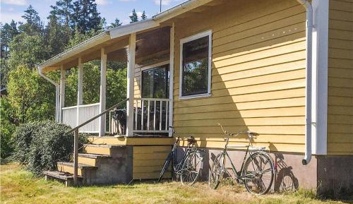 Two-Bedroom Holiday Home