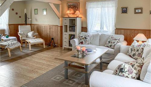 Three-Bedroom Vacation Home 