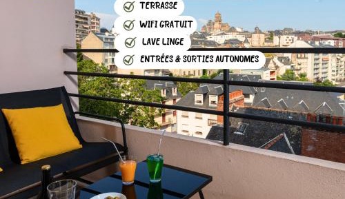Apartment with Terrace
