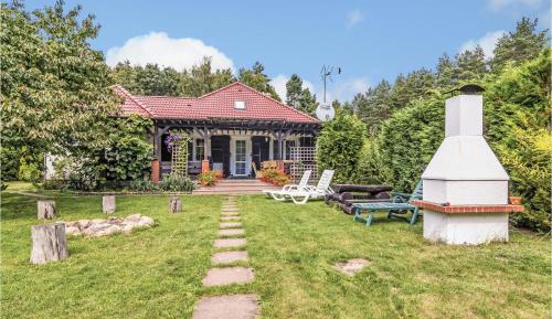 Three-Bedroom Vacation Home 