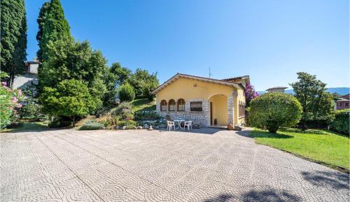 Four-Bedroom Holiday Home
