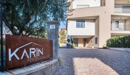 Superior One-Bedroom Apartment with Balcony