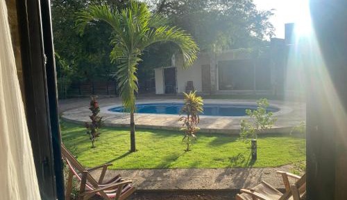 Apartment with Pool View 