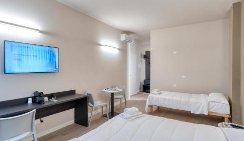 Comfort Triple Room
