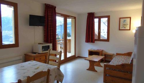 Apartment (8 Adults)