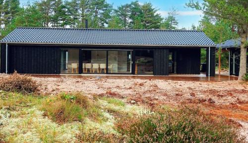 Four-Bedroom Holiday Home
