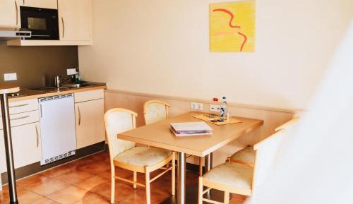 Two-Bedroom Apartment (4 Adults)