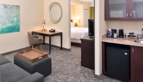 King Studio with Trundle Bed - Hearing Accessible