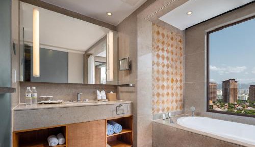 One-Bedroom Suite