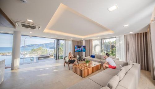 Deluxe Villa