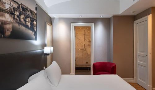 Economy Double Room - Basement