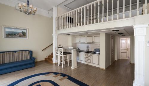 Apartment - Split Level
