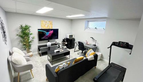 One-Bedroom House