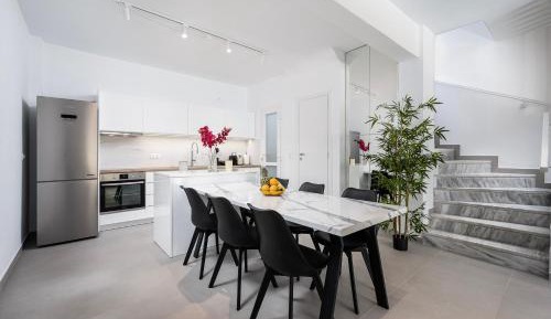 Superior Family Room