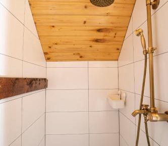 Family Room with Garden View