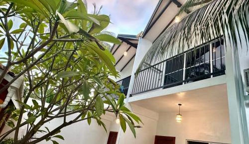 Deluxe Double or Twin Room with Balcony