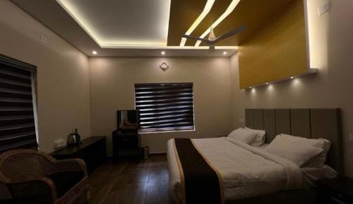 Double Room with Lake View