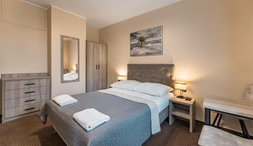 Two-Bedroom Suite