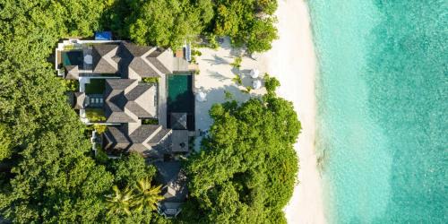 2 Bedroom Beach Residence with Family & Private Pool I Complimentary Seaplane transfer for 5 nights and more I Personal Butler & Private Beach Access I Alchemy class I One Premium Resort Experience I Non-Motorized Water Sports including Snorkeling Gear