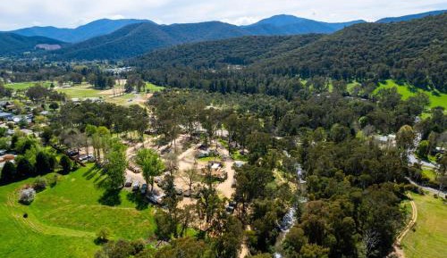 Heritage double room with Shared Bathroom