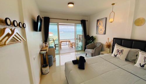 Double Room with Balcony and Sea View