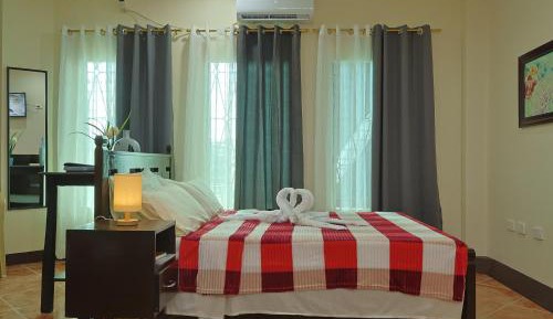 Family Room with Garden View