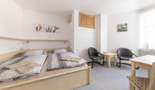 Standard Family Room