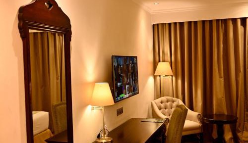 Deluxe Double Room with Shower