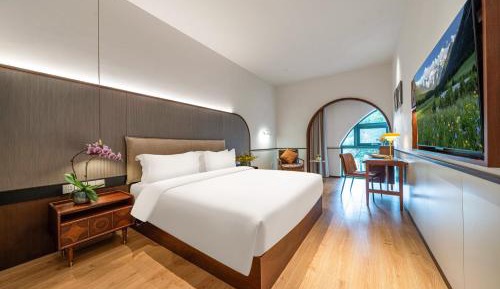 King Room with Garden View