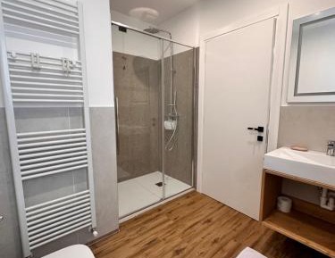 Double or Twin Room with Private Bathroom